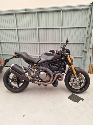 DUCATI MONSTER 1200 S DUCATI MONSTER 1200 S